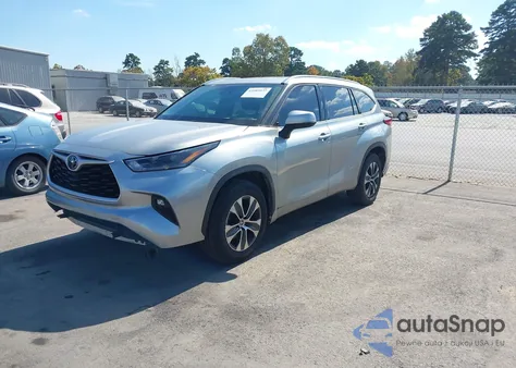 2021 Toyota Highlander Xle из США, поврежденный, VIN 5TDGZRAH0MS522675